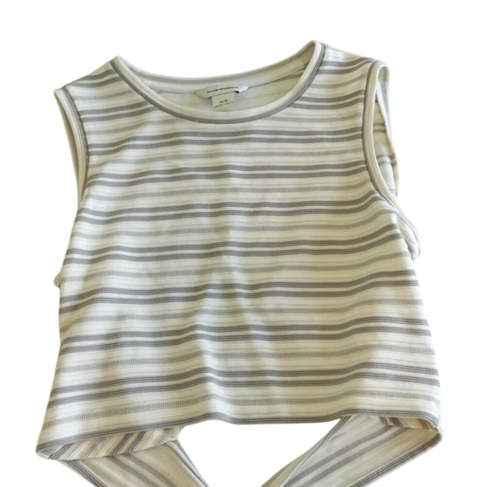 Club Monaco / top / tie back Tank / sleeveless Crop top